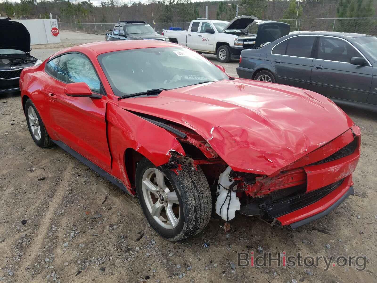 Photo 1FA6P8AM8H5308947 - FORD MUSTANG 2017