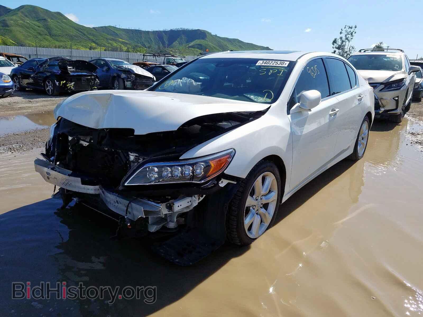 2014 ACURA RLX - VIN: JH4KC1F33EC002482 - Photo 2