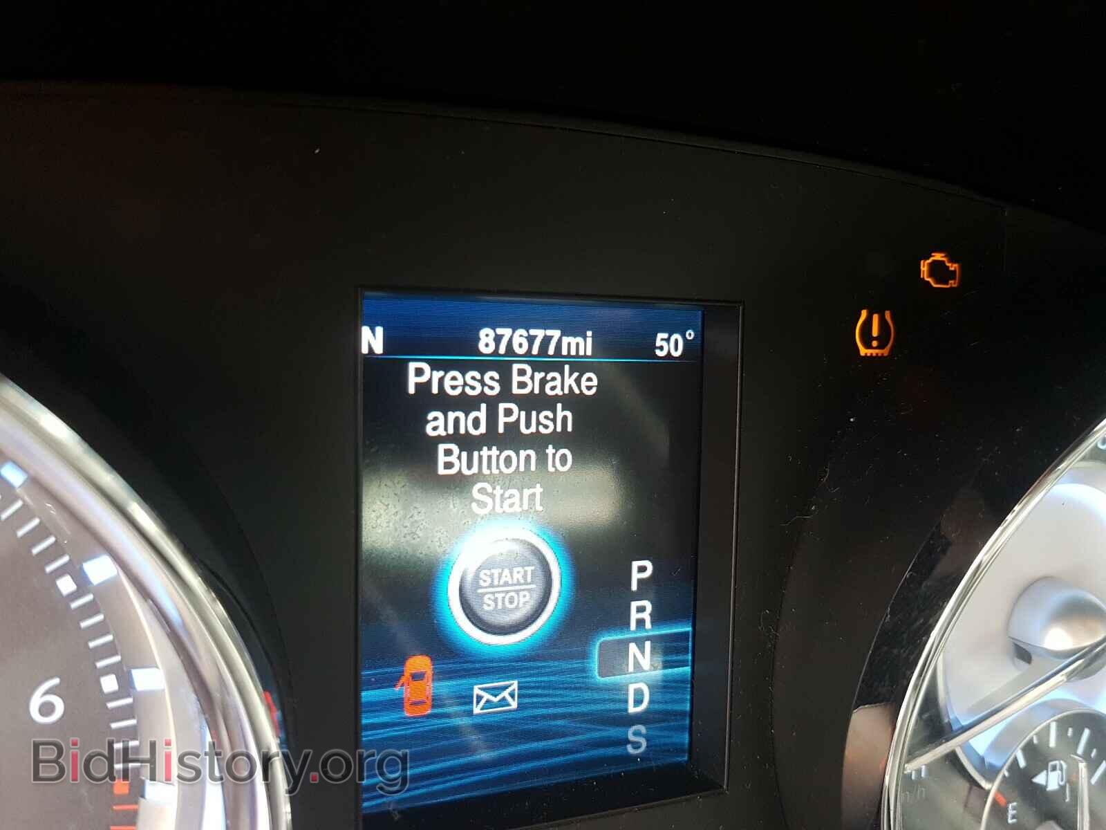 2014 CHRYSLER 300 - VIN: 2C3CCAGGXEH331379 - Фото 8