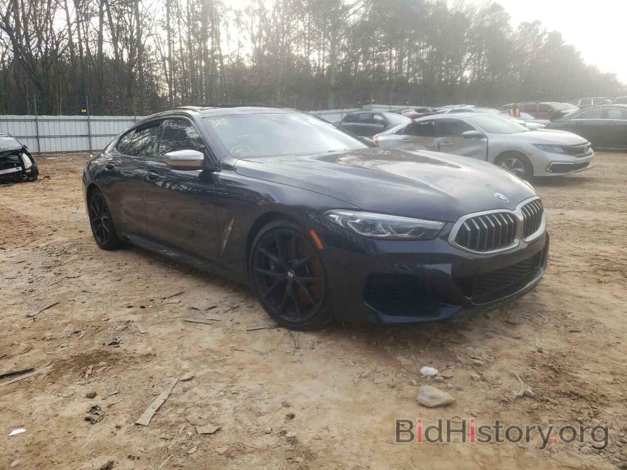 Photo WBAGV8C01MCF26944 - BMW M8 2021