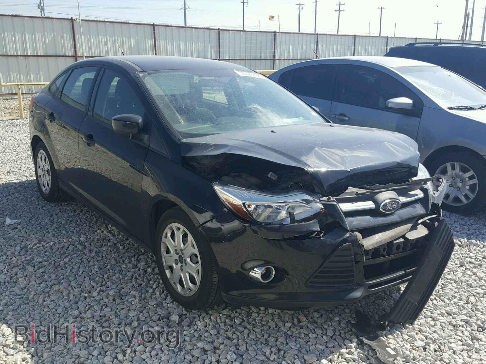 Photo 1FAHP3F25CL256801 - FORD FOCUS 2012