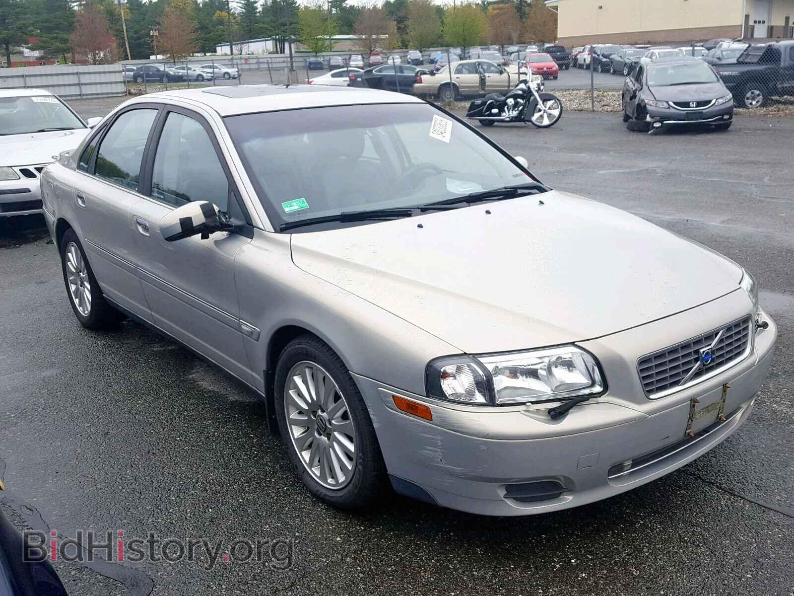 Фотография YV1TS92D841360266 - VOLVO S80 2004