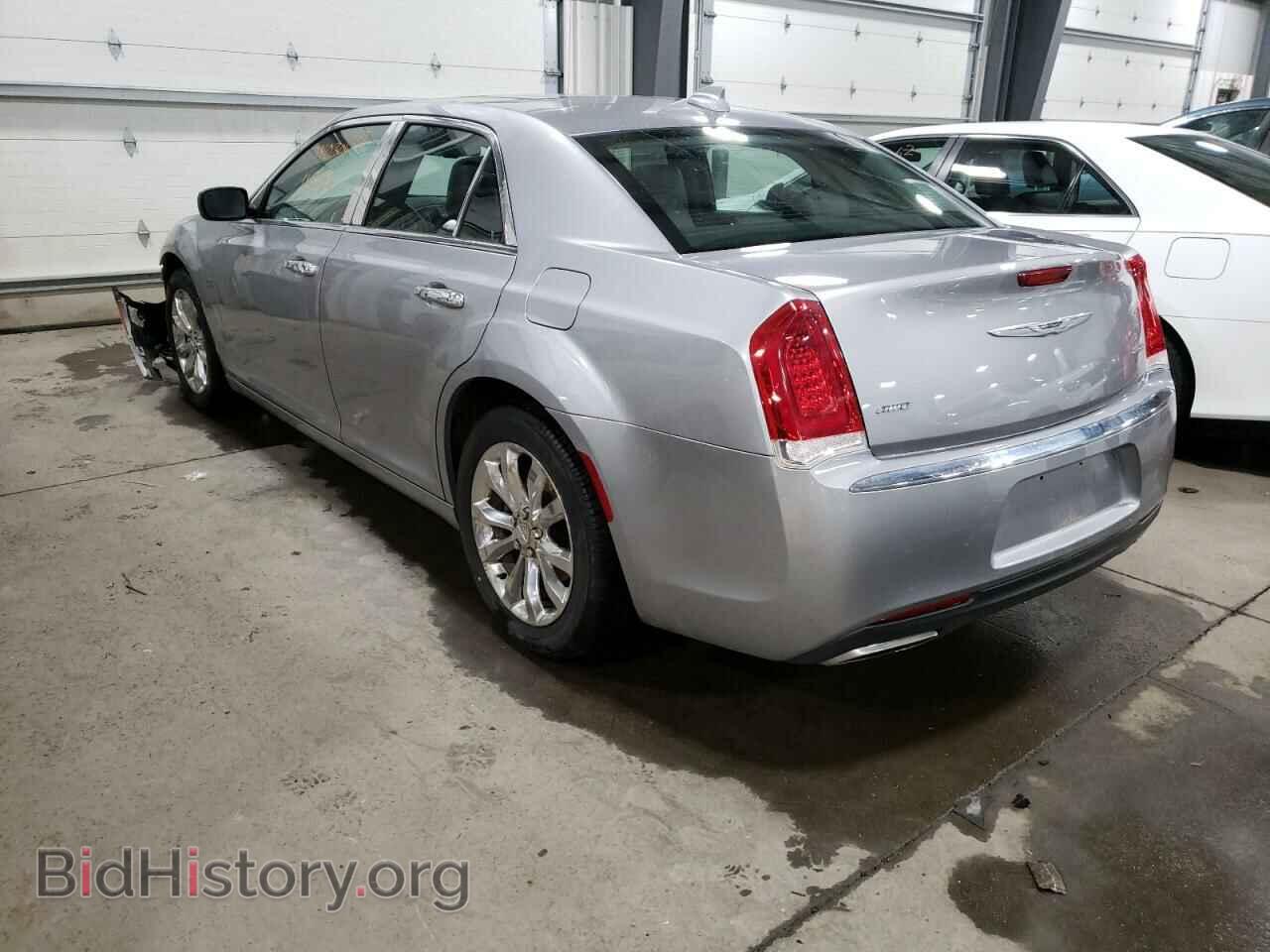 2016 CHRYSLER 300 - VIN: 2C3CCARG8GH157070 - Фото 3