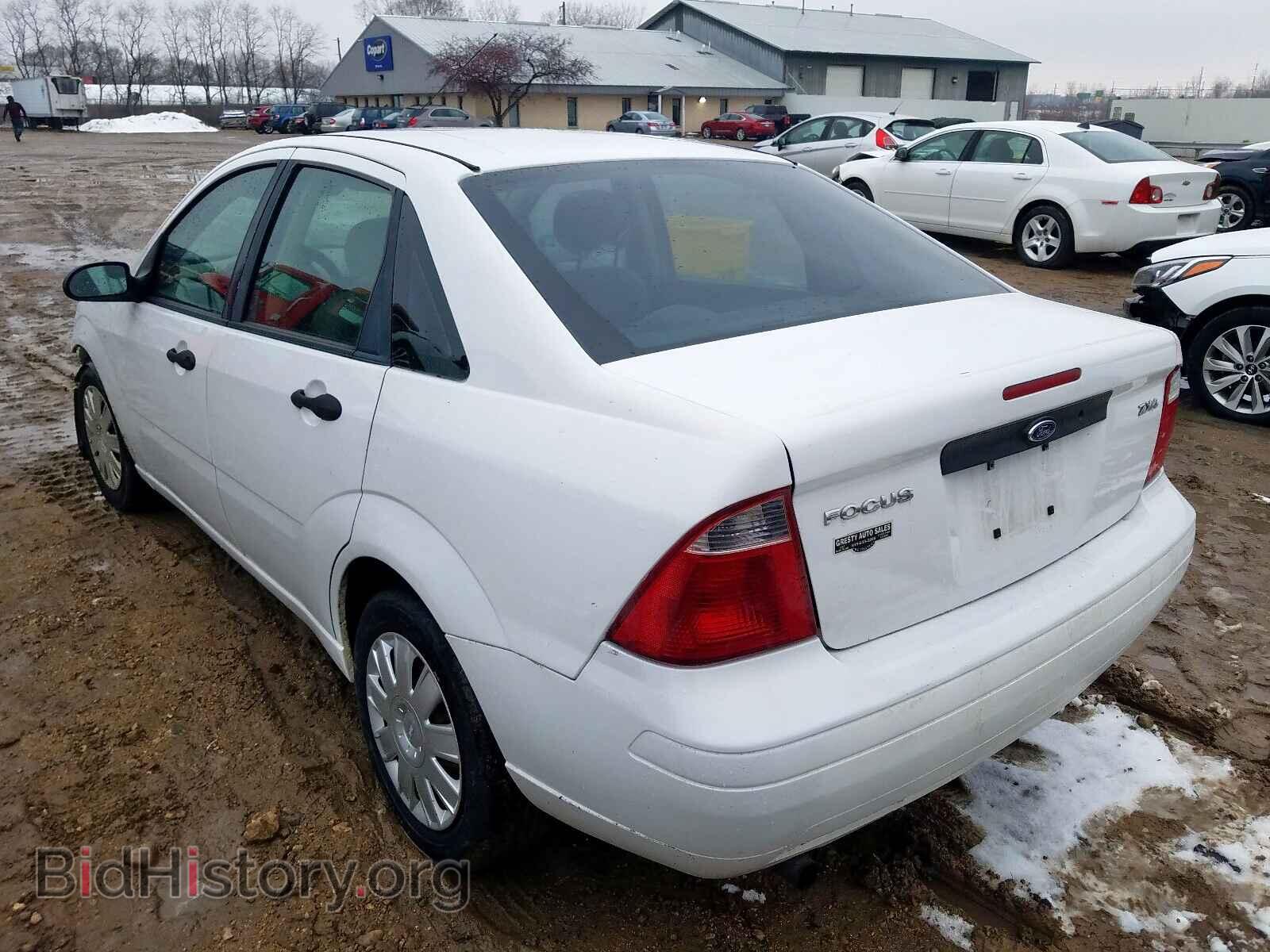 2005 FORD FOCUS - VIN: 1FAFP34N75W221232 - Фото 3