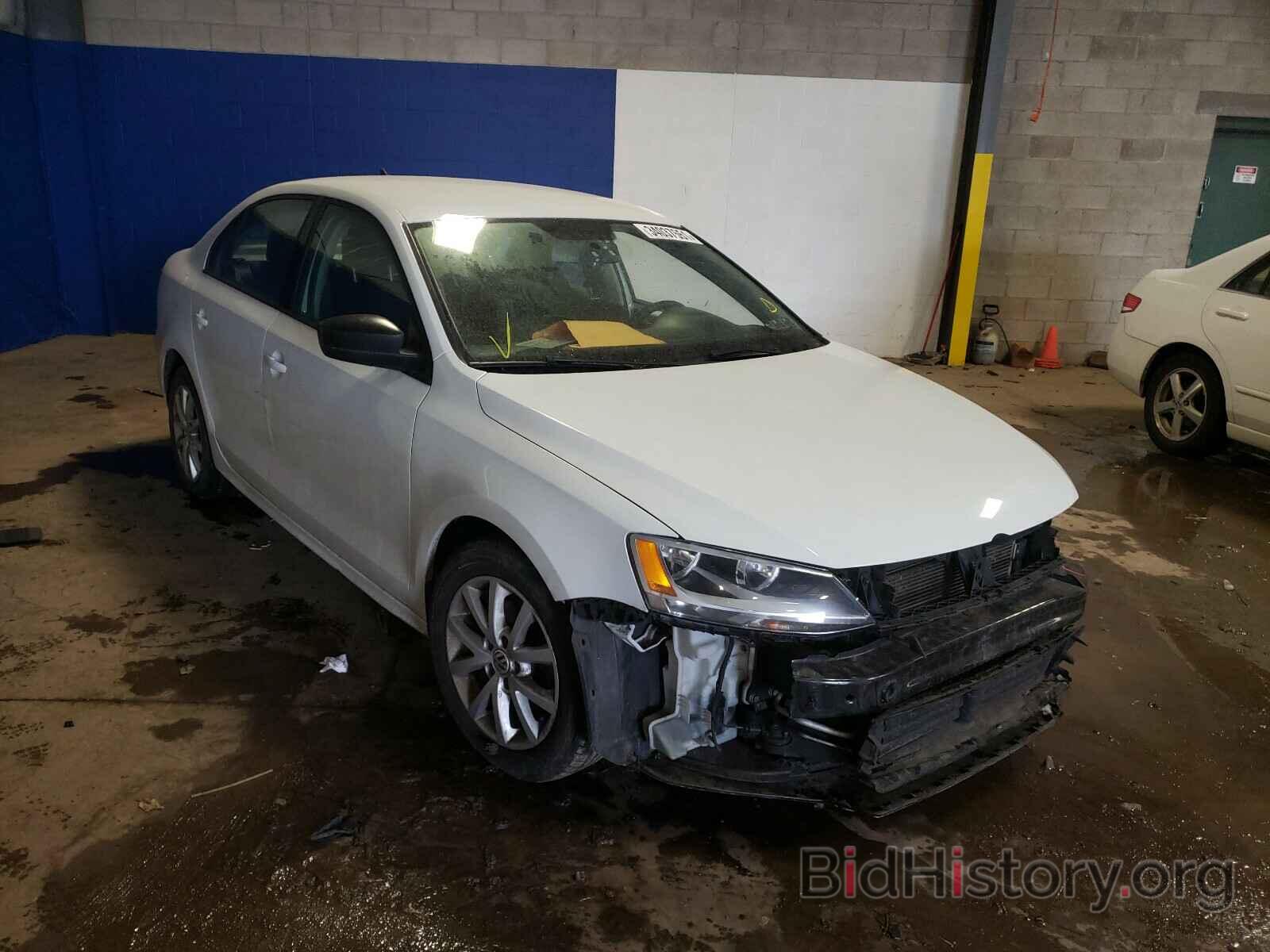 Photo 3VWD17AJ2FM282885 - VOLKSWAGEN JETTA 2015