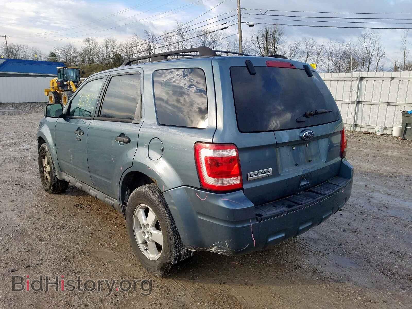 2011 FORD ESCAPE - VIN: 1FMCU0D75BKB11820 - Фото 3