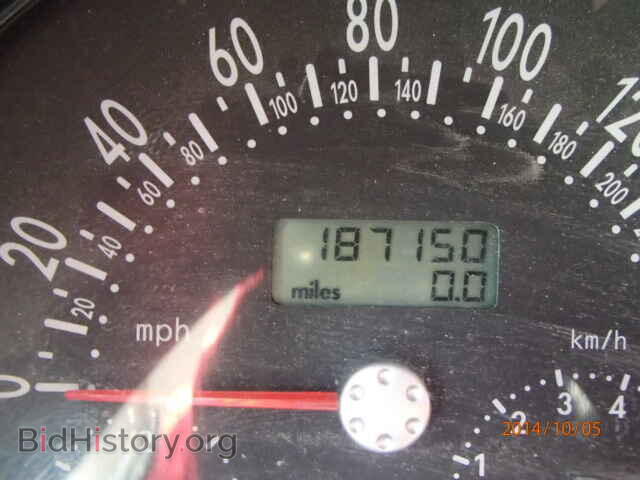2000 VOLKSWAGEN BEETLE - VIN: 3VWCD21C4YM444705 - Фото 8