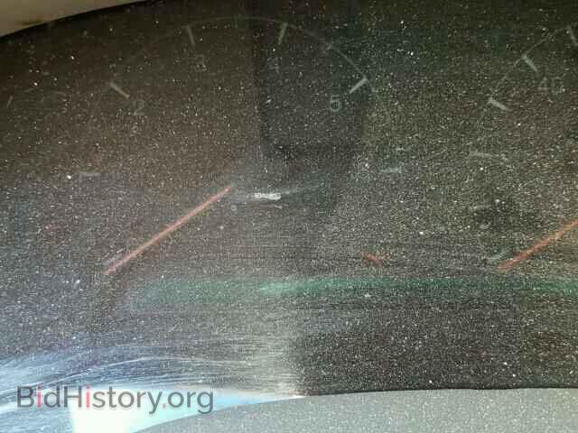 2001 CADILLAC DEVILLE - VIN: 1G6KF57931U151758 - Photo 8