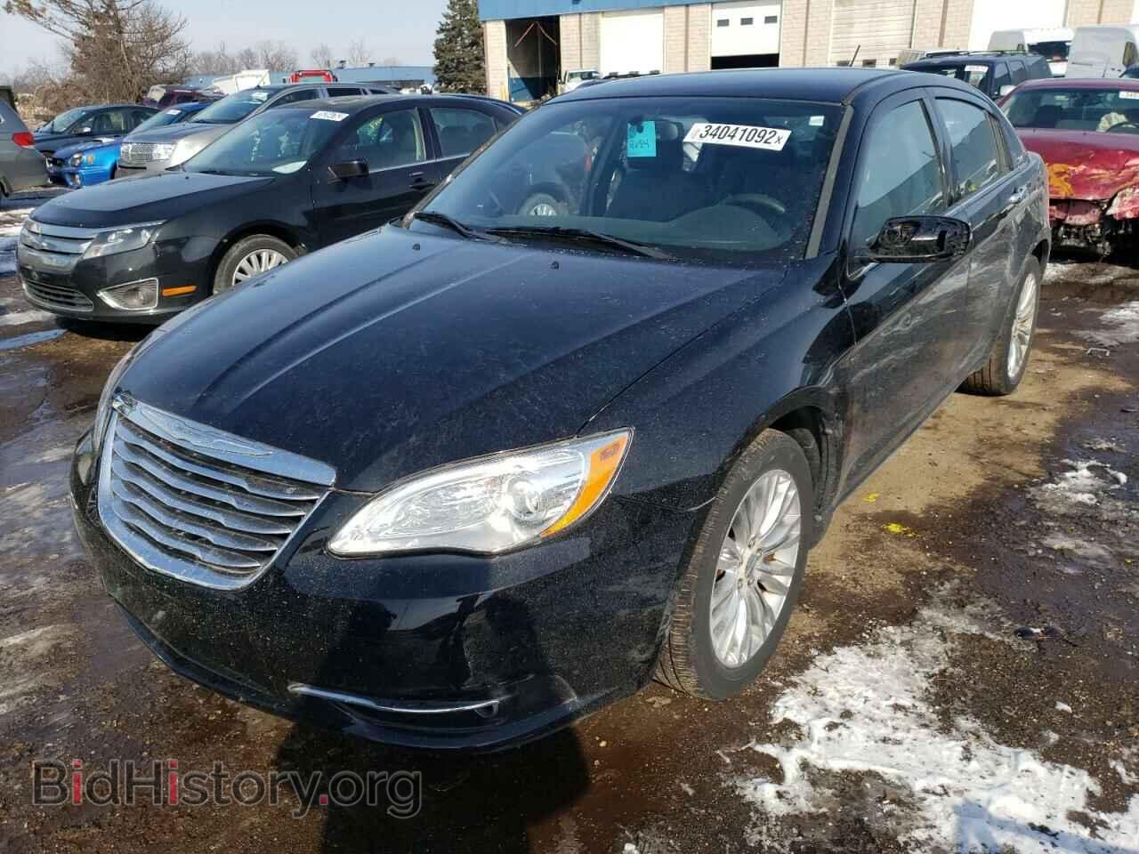 2011 CHRYSLER 200 - VIN: 1C3BC2FB6BN600732 - Фото 2