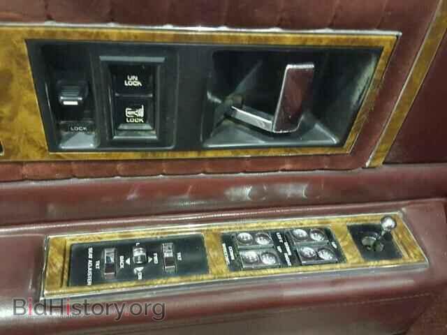 1985 CADILLAC DEVILLE - VIN: 1G6CD6981F4373260 - Photo 9
