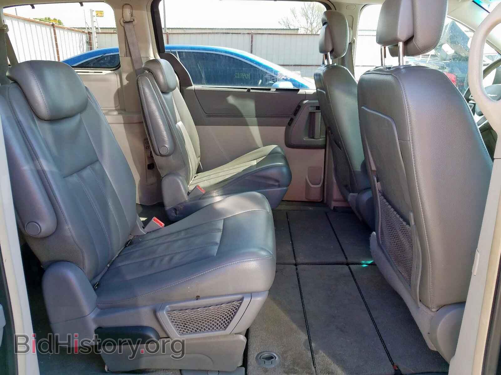 2010 CHRYSLER MINIVAN - VIN: 2A4RR5DX1AR345394 - Фото 6