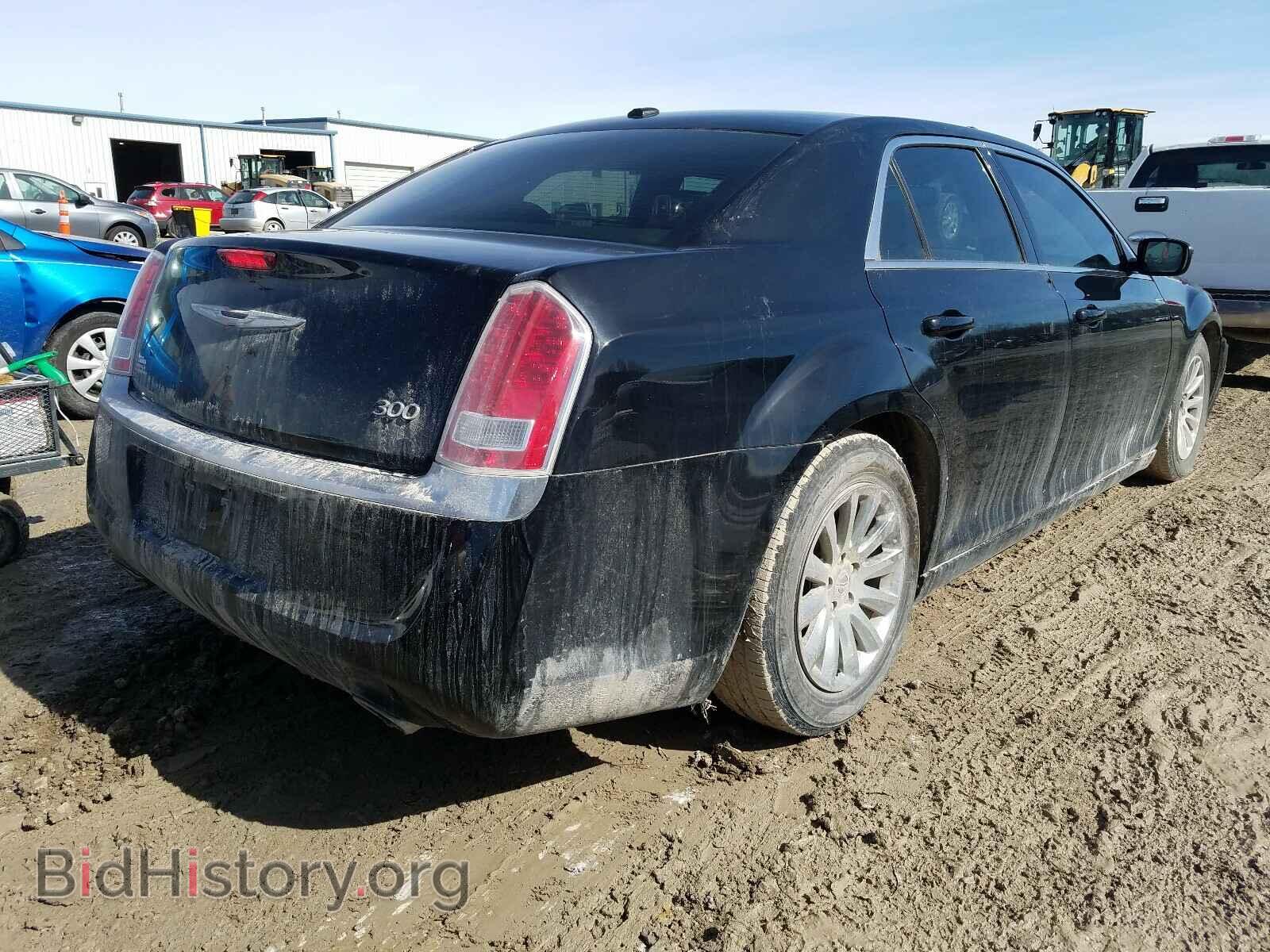 2014 CHRYSLER 300 - VIN: 2C3CCAAG4EH175994 - Фото 4