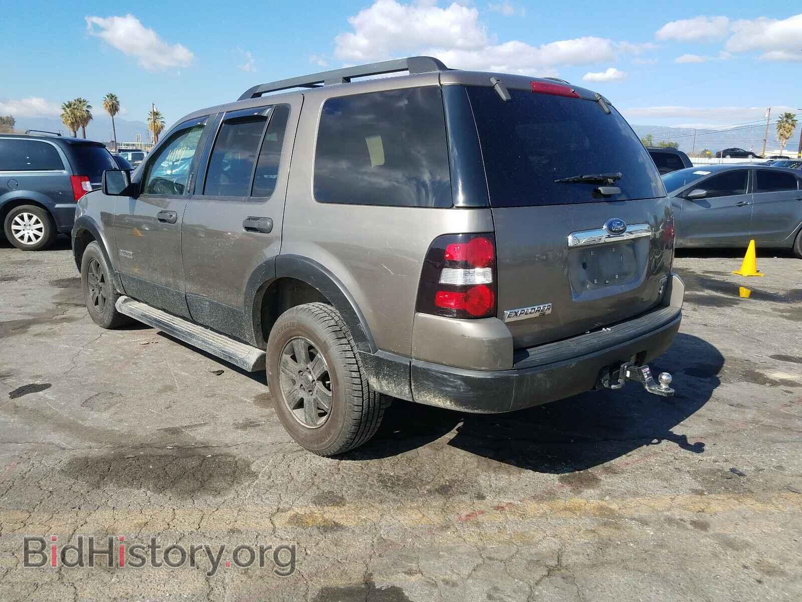 2006 FORD EXPLORER - VIN: 1FMEU73896UB57978 - Фото 3