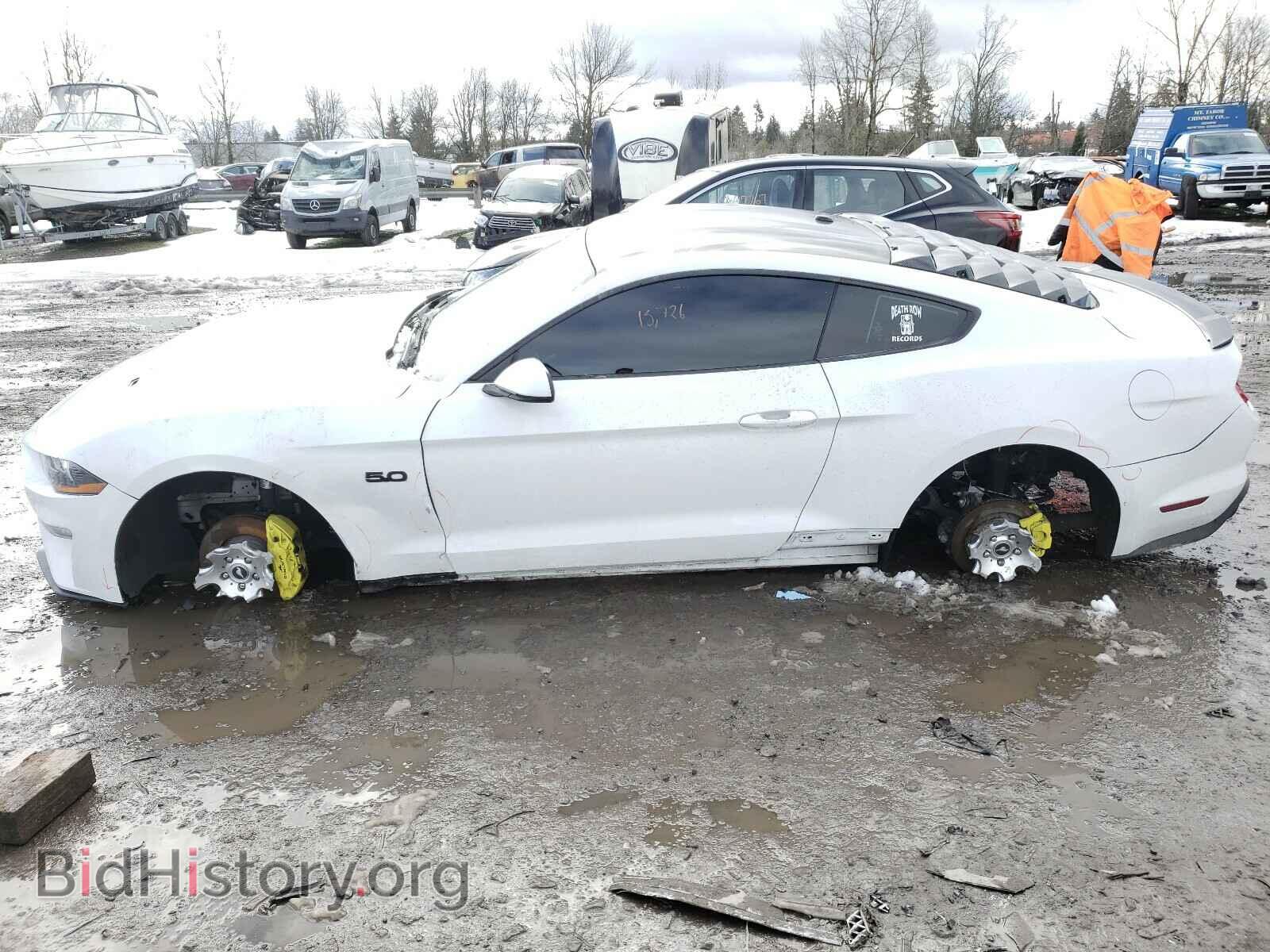 2019 FORD MUSTANG - VIN: 1FA6P8CF5K5106427 - Фото 9