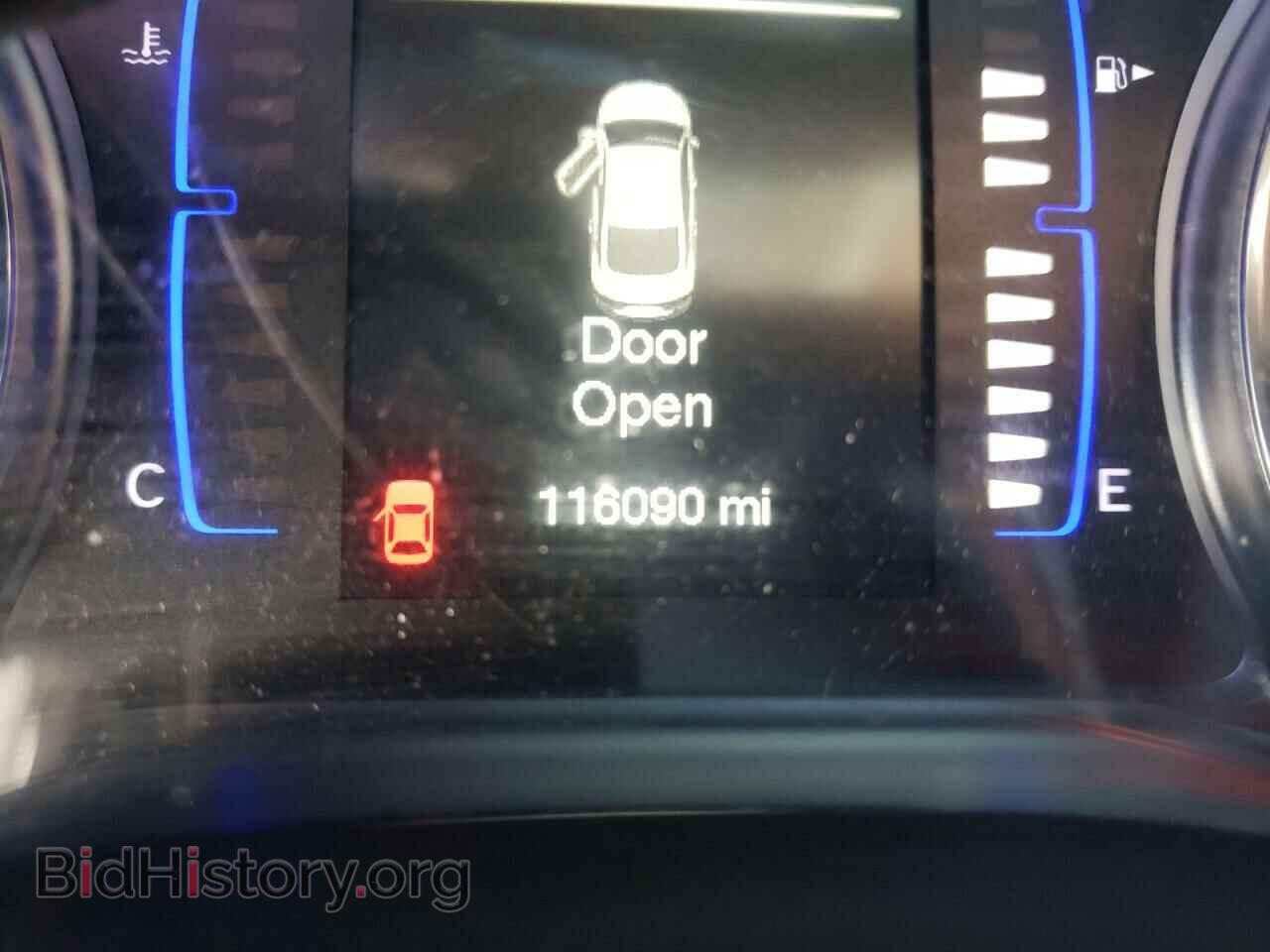 2016 CHRYSLER 200 - VIN: 1C3CCCAB4GN131620 - Photo 8
