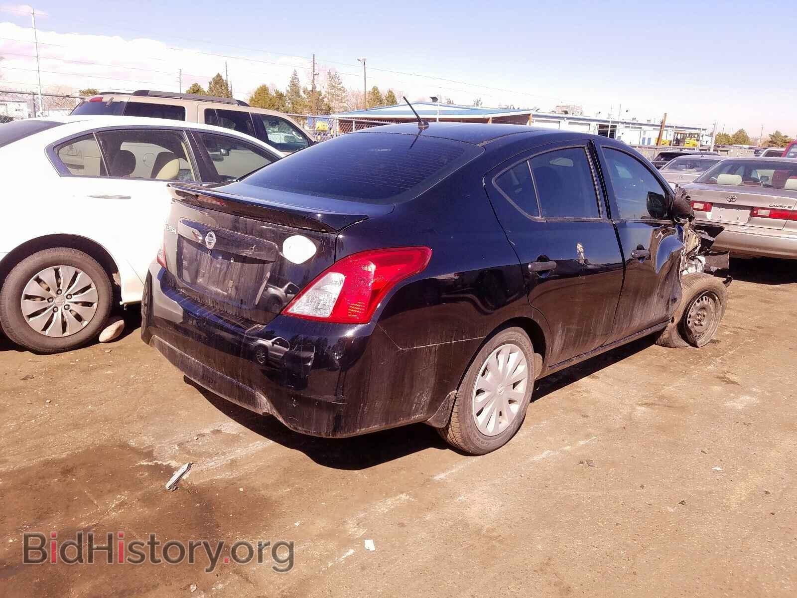 2017 NISSAN VERSA - VIN: 3N1CN7AP7HL885561 - Фото 4