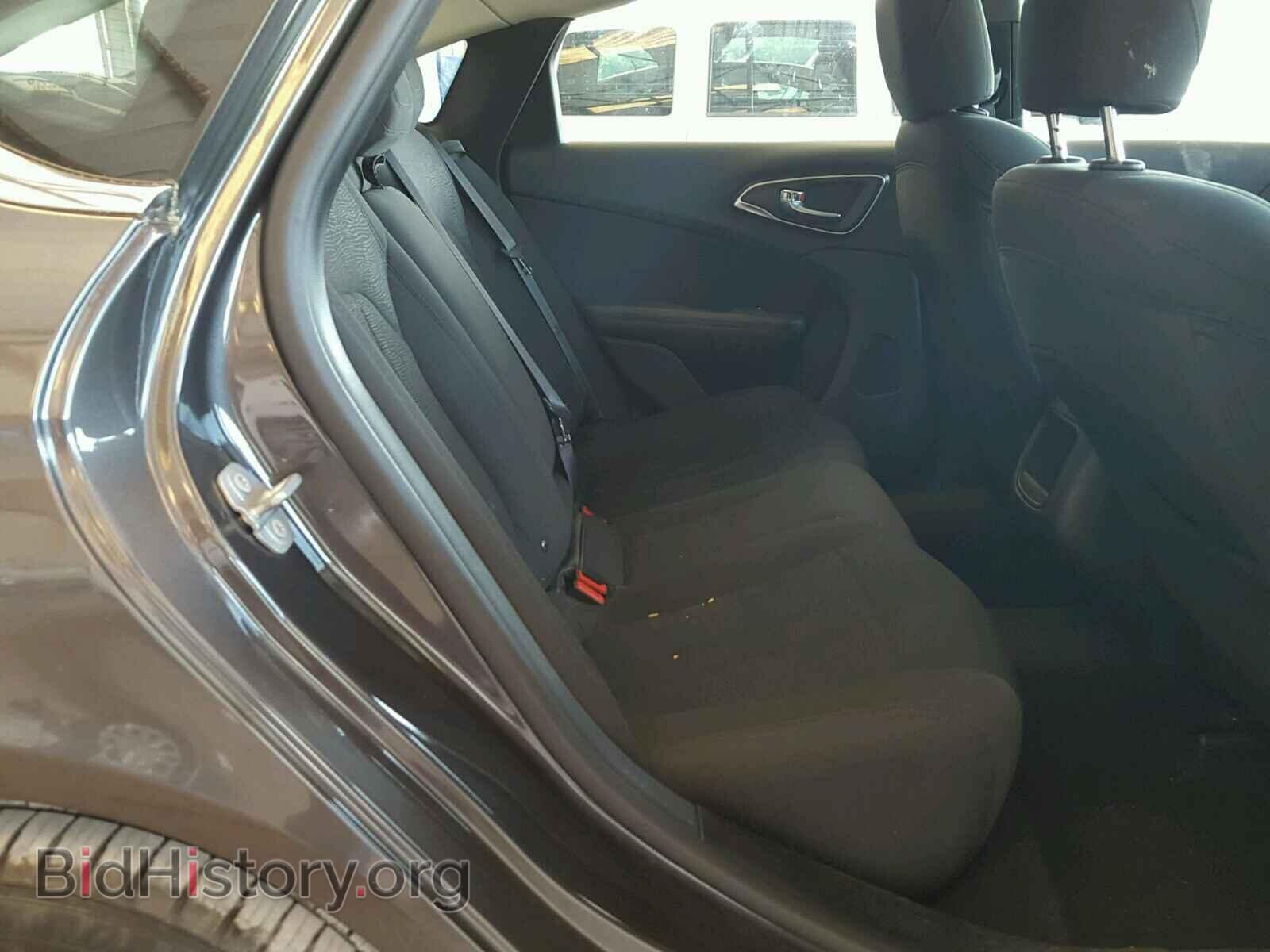 2016 CHRYSLER 200 - VIN: 1C3CCCAB2GN111107 - Photo 6