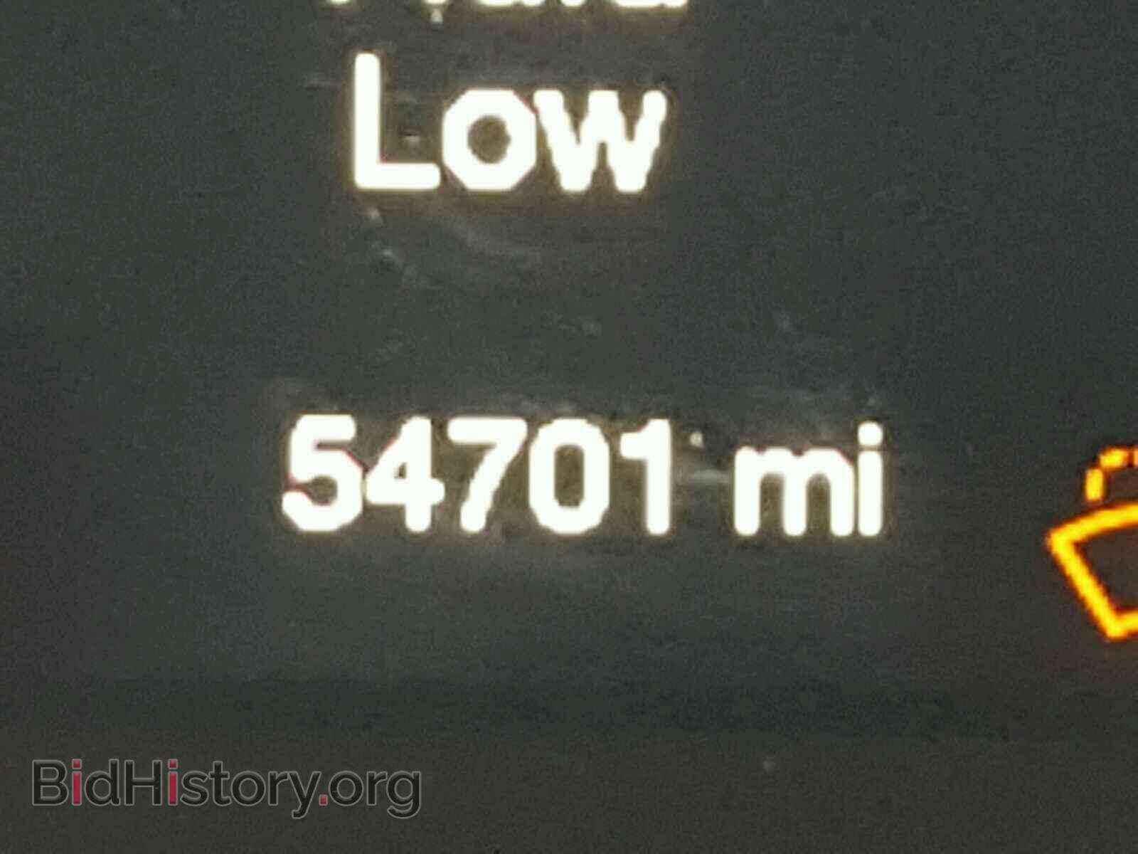 2016 CHRYSLER 200 - VIN: 1C3CCCAB2GN111107 - Photo 8