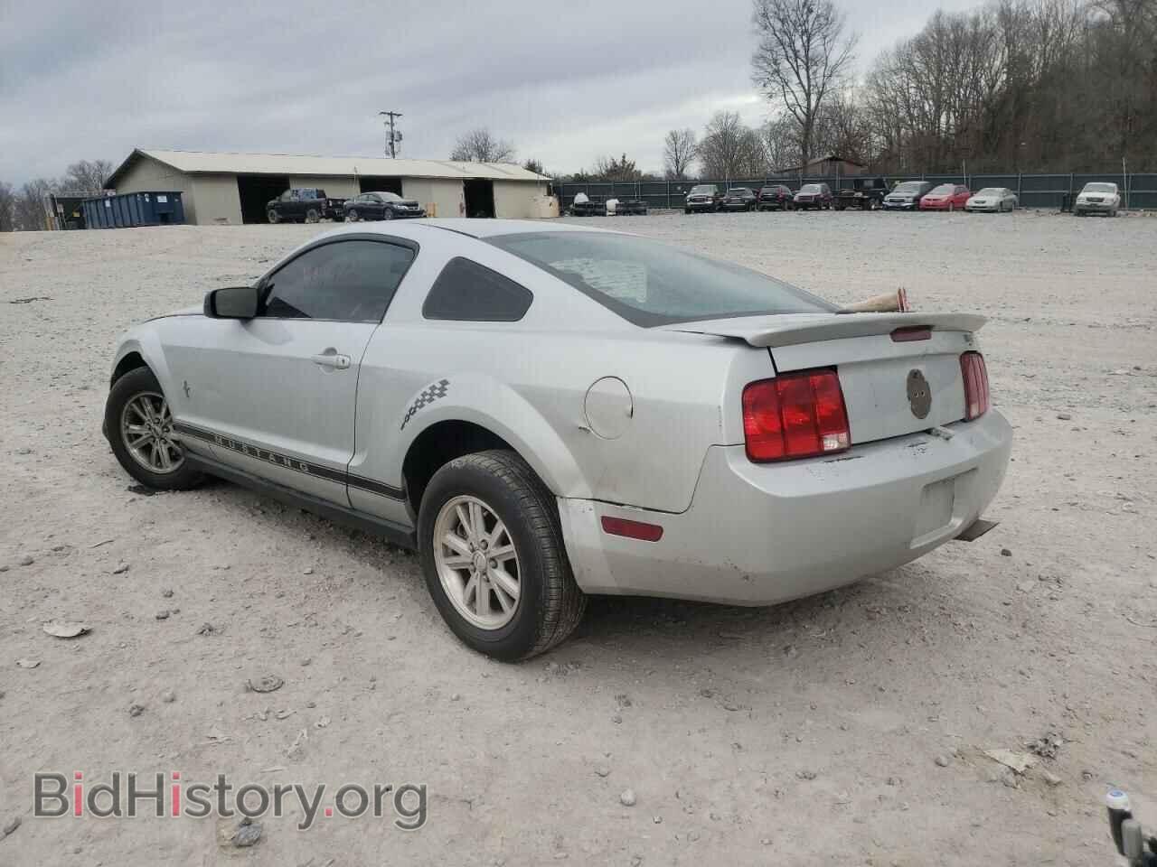 2007 FORD MUSTANG - VIN: 1ZVFT80N275358870 - Фото 3