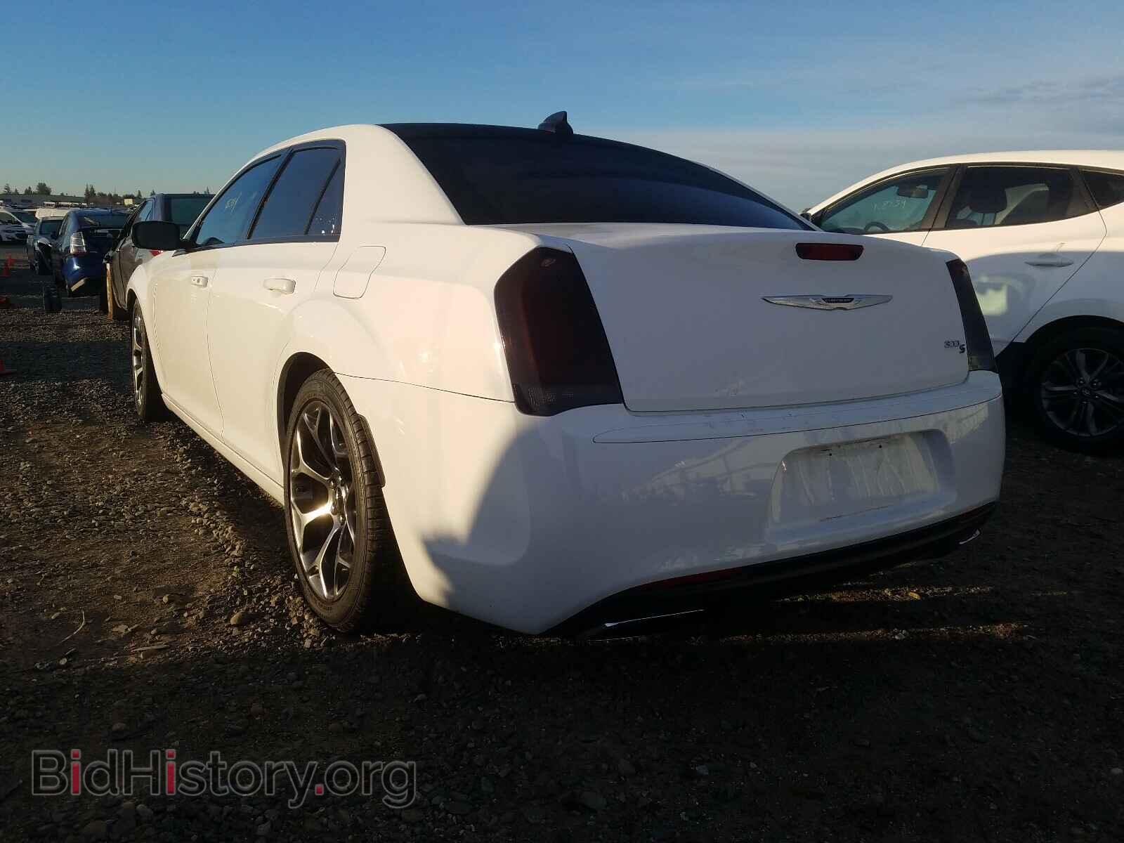 2018 CHRYSLER 300 - VIN: 2C3CCABG0JH239909 - Фото 3