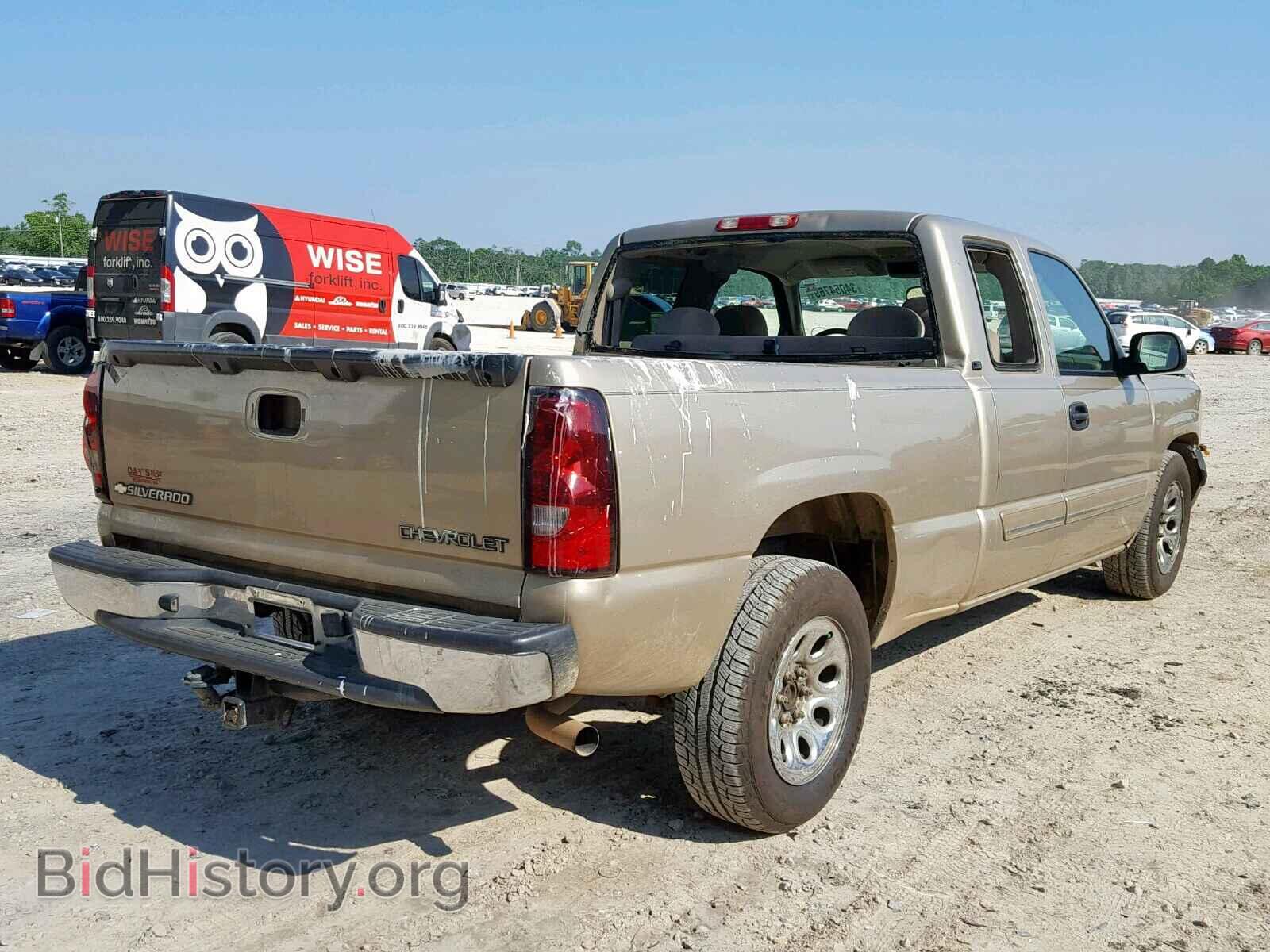 2005 CHEVROLET SILVERADO - VIN: 1GCEC19V15Z340360 - Фото 4