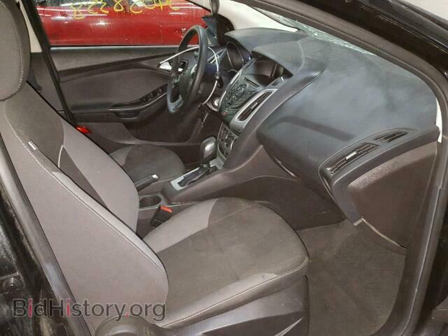 2014 Ford FOCUS (VIN 1FADP3K27EL195281) — photo 5 of 10