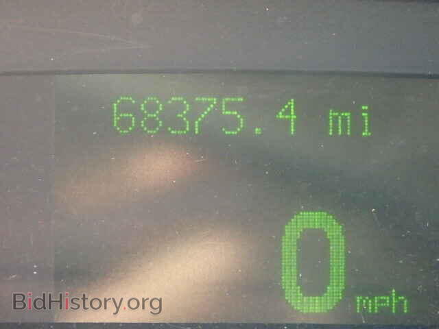 2011 FORD CROWN VIC - VIN: 2FABP7EV2BX149988 - Фото 8