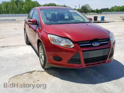2013 Ford FOCUS SE, красный — VIN 1FADP3F2XDL283203, Copart