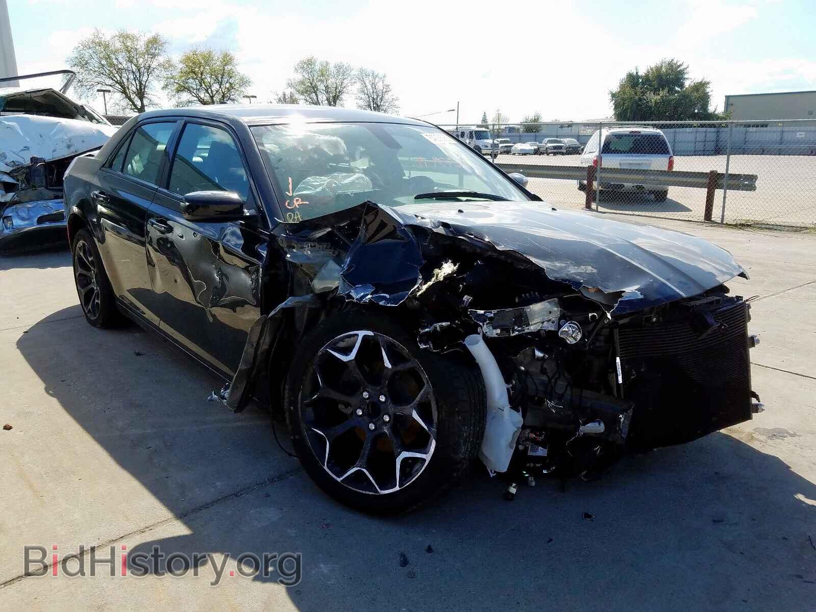 Фотография 2C3CCABGXKH682876 - CHRYSLER 300 2019