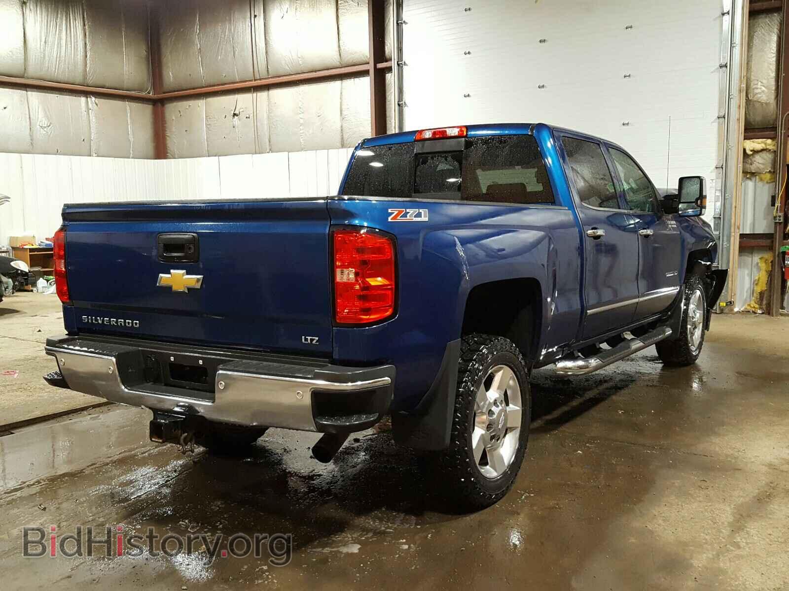 2017 CHEVROLET SILVERADO - VIN: 1GC1KWEG4HF204445 - Фото 4