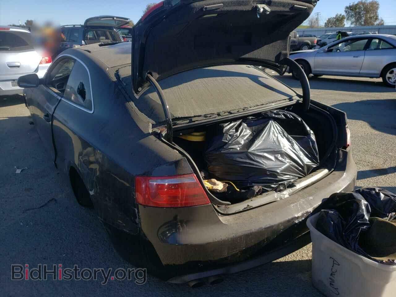 2010 AUDI A5 - VIN: WAUCFAFR1AA017938 - Фото 3