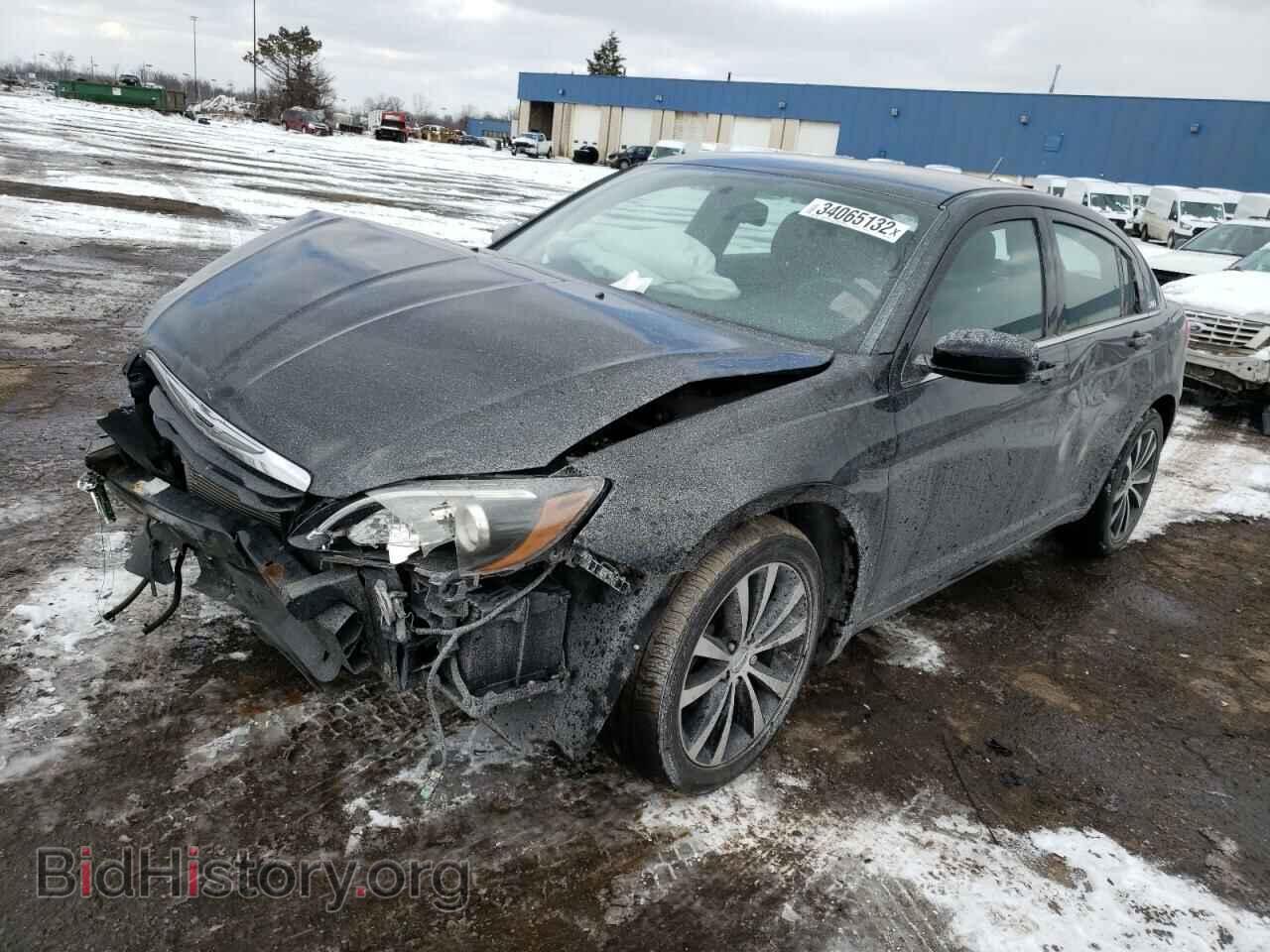 2013 CHRYSLER 200 - VIN: 1C3CCBBG4DN718075 - Фото 2