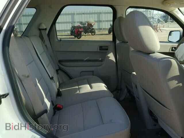 2011 FORD ESCAPE - VIN: 1FMCU5K32BKB73110 - Фото 6