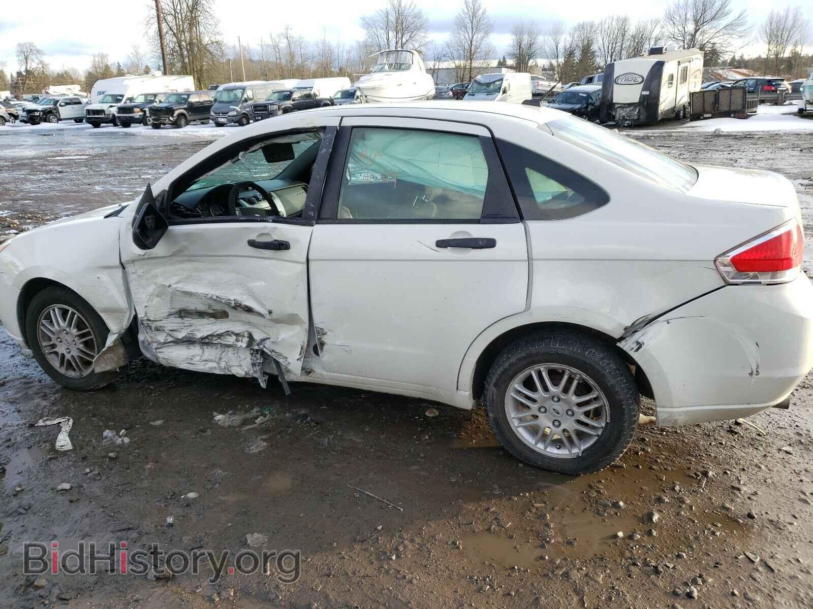 2011 FORD FOCUS - VIN: 1FAHP3FN8BW151970 - Фото 9