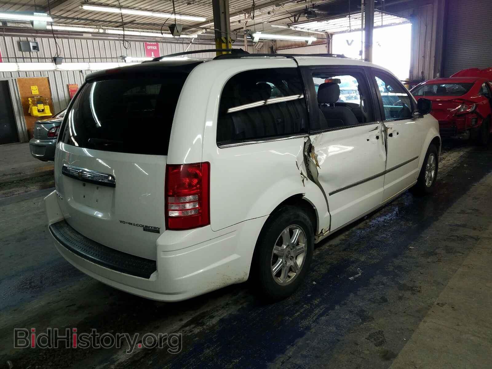 2010 CHRYSLER MINIVAN - VIN: 2A4RR5D16AR105138 - Фото 4