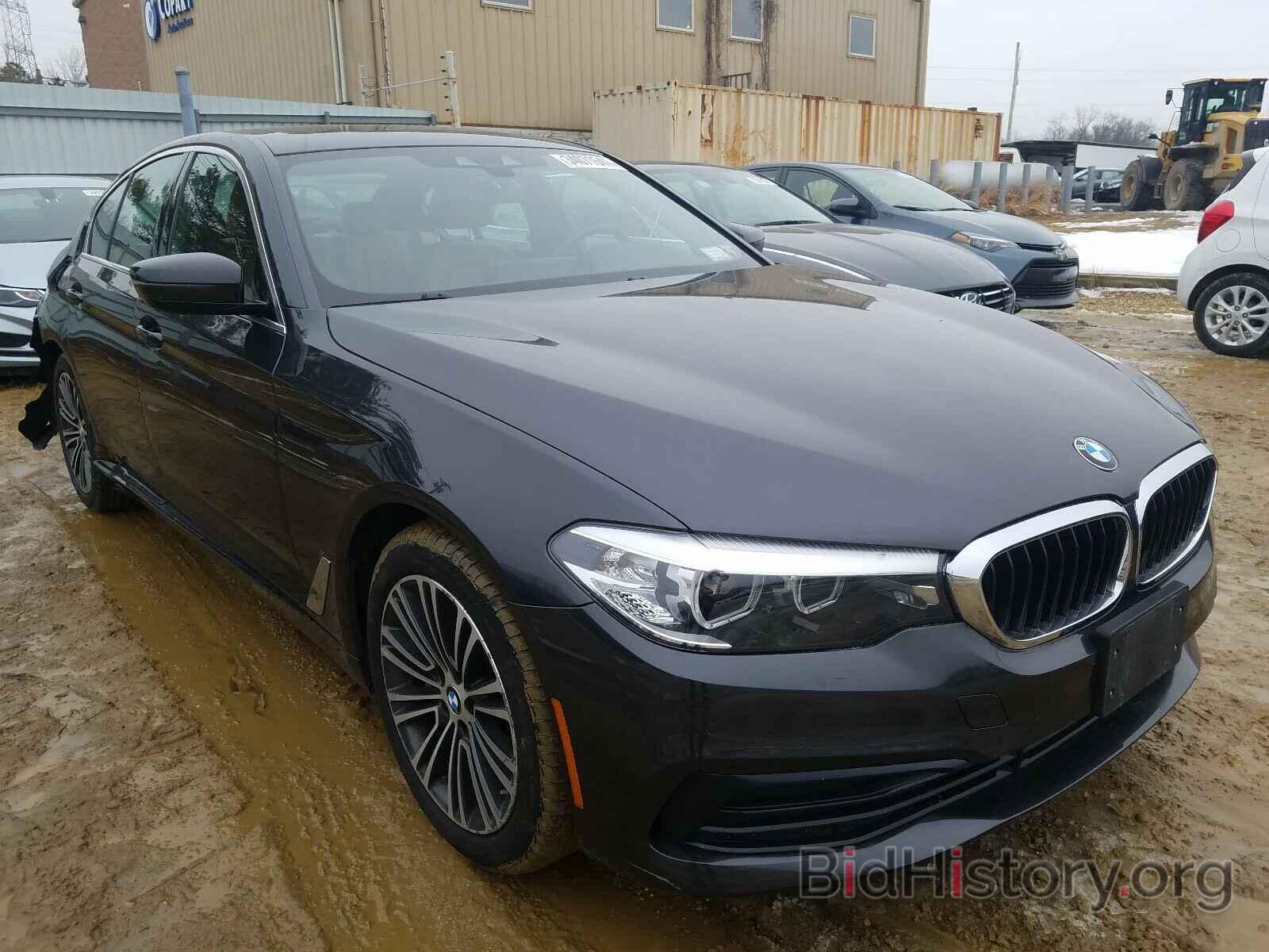 Photo WBAJA7C5XKWW27626 - BMW 5 SERIES 2019