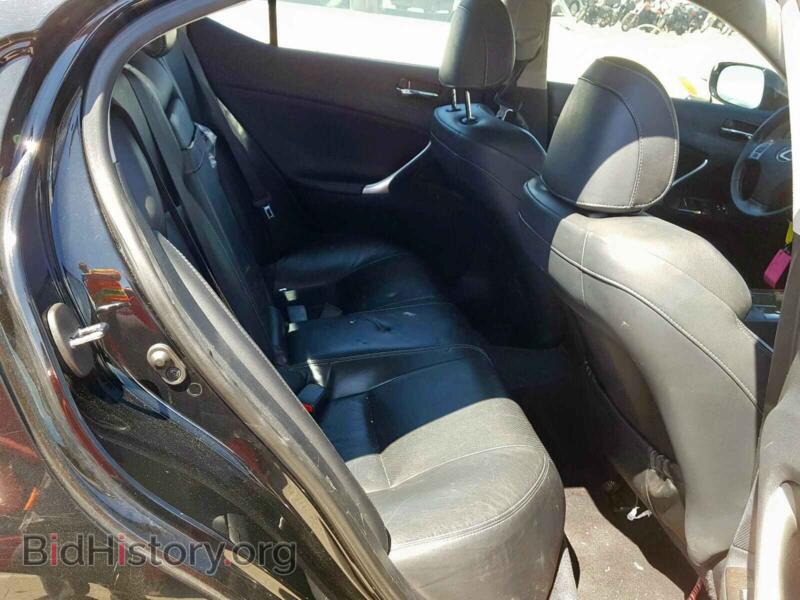 2011 Lexus IS (VIN JTHBF5C25B5144858) — фото 6 из 10