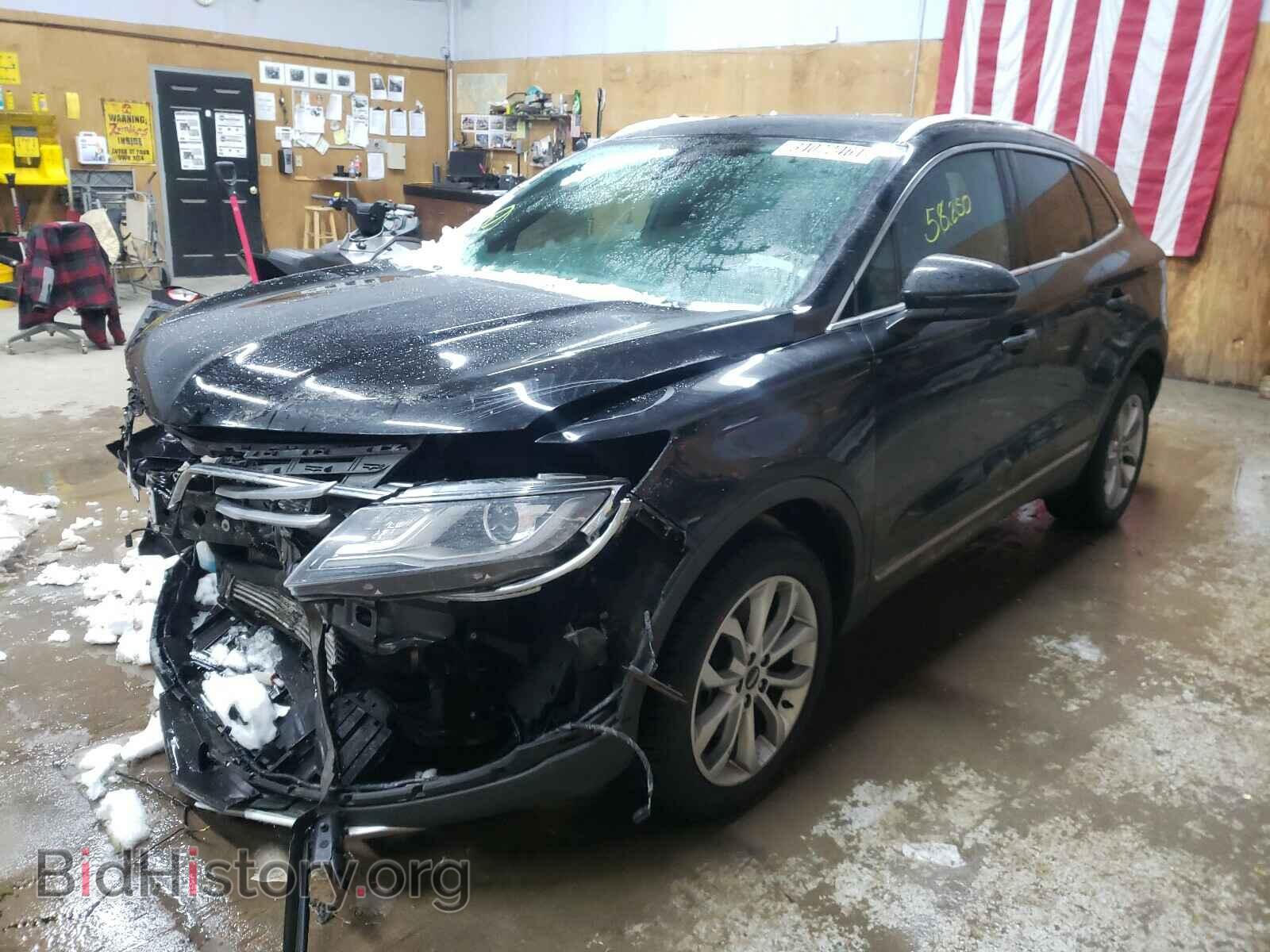 2016 LINCOLN MKC - VIN: 5LMCJ2D97GUJ02857 - Photo 2
