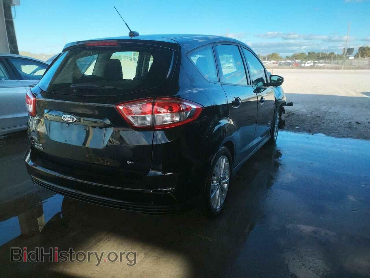 2017 FORD CMAX - VIN: 1FADP5EU3HL105668 - Фото 4