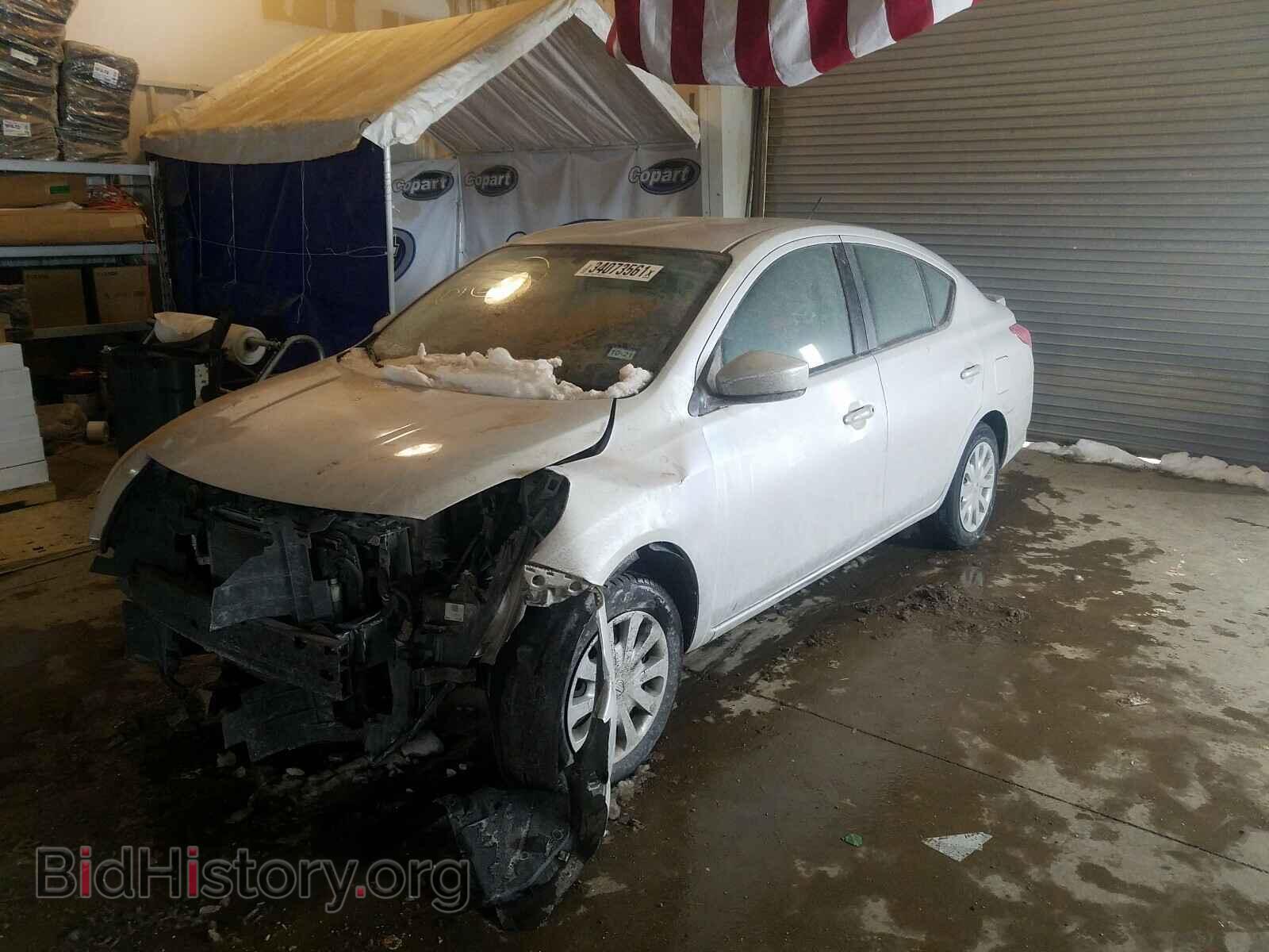 2018 NISSAN VERSA - VIN: 3N1CN7AP8JK409637 - Фото 2