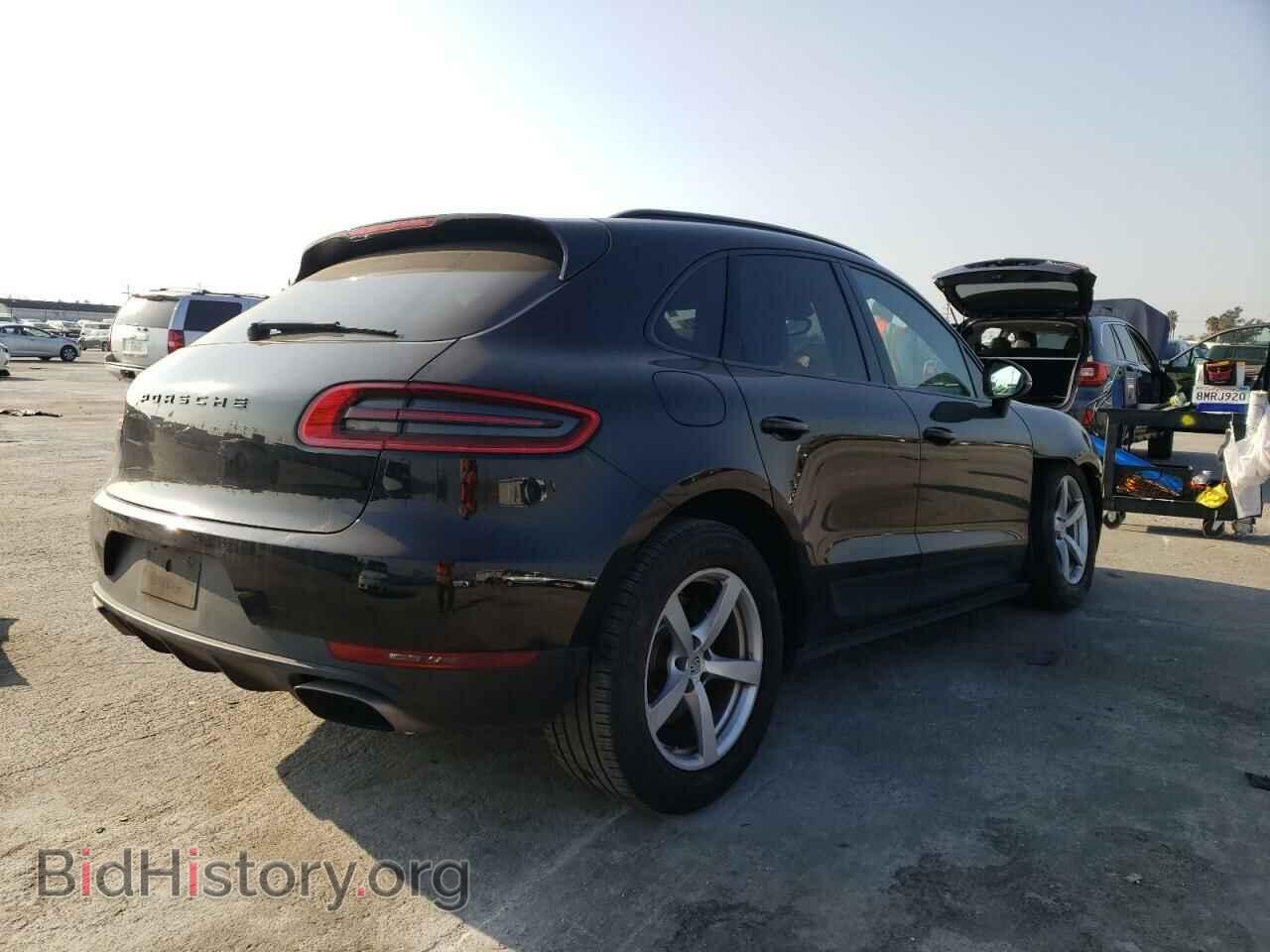 2017 PORSCHE MACAN - VIN: WP1AA2A58HLB82966 - Photo 4
