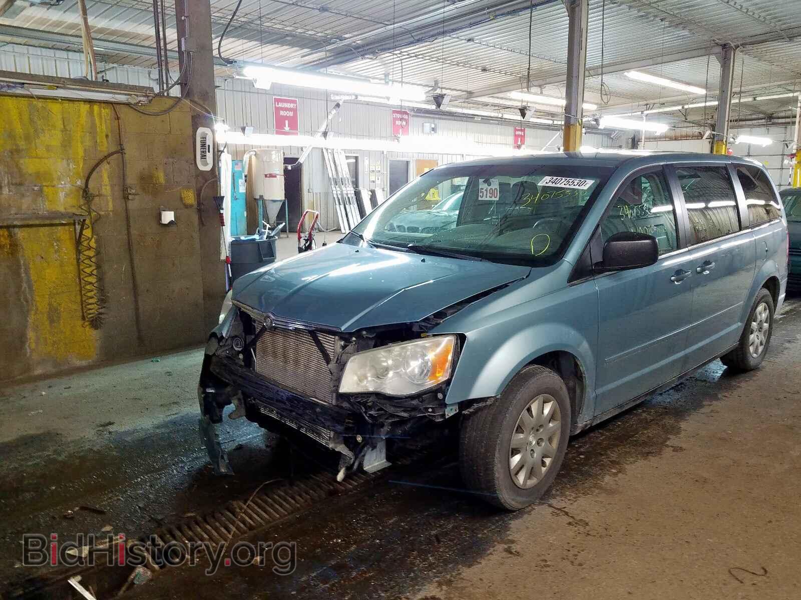 2009 CHRYSLER MINIVAN - VIN: 2A8HR44E09R606870 - Фото 2