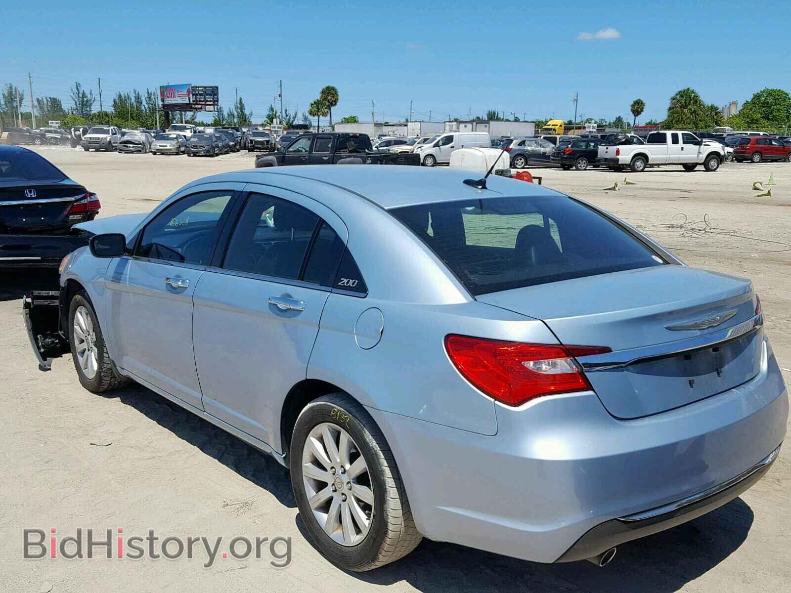 2013 CHRYSLER 200 - VIN: 1C3CCBCG8DN592446 - Photo 3