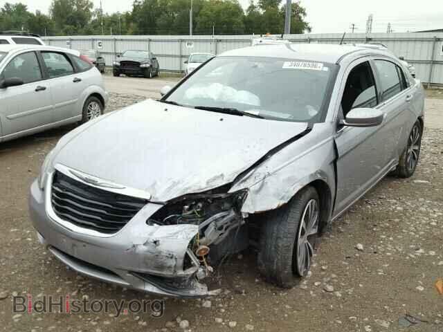 2013 CHRYSLER 200 - VIN: 1C3CCBBB0DN547412 - Фото 2