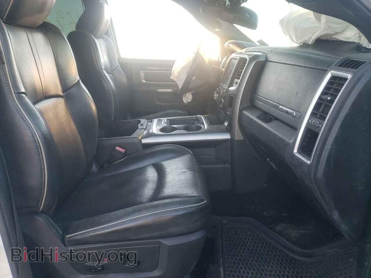 2016 RAM 1500 - VIN: 1C6RR7PT4GS123005 - Фото 5