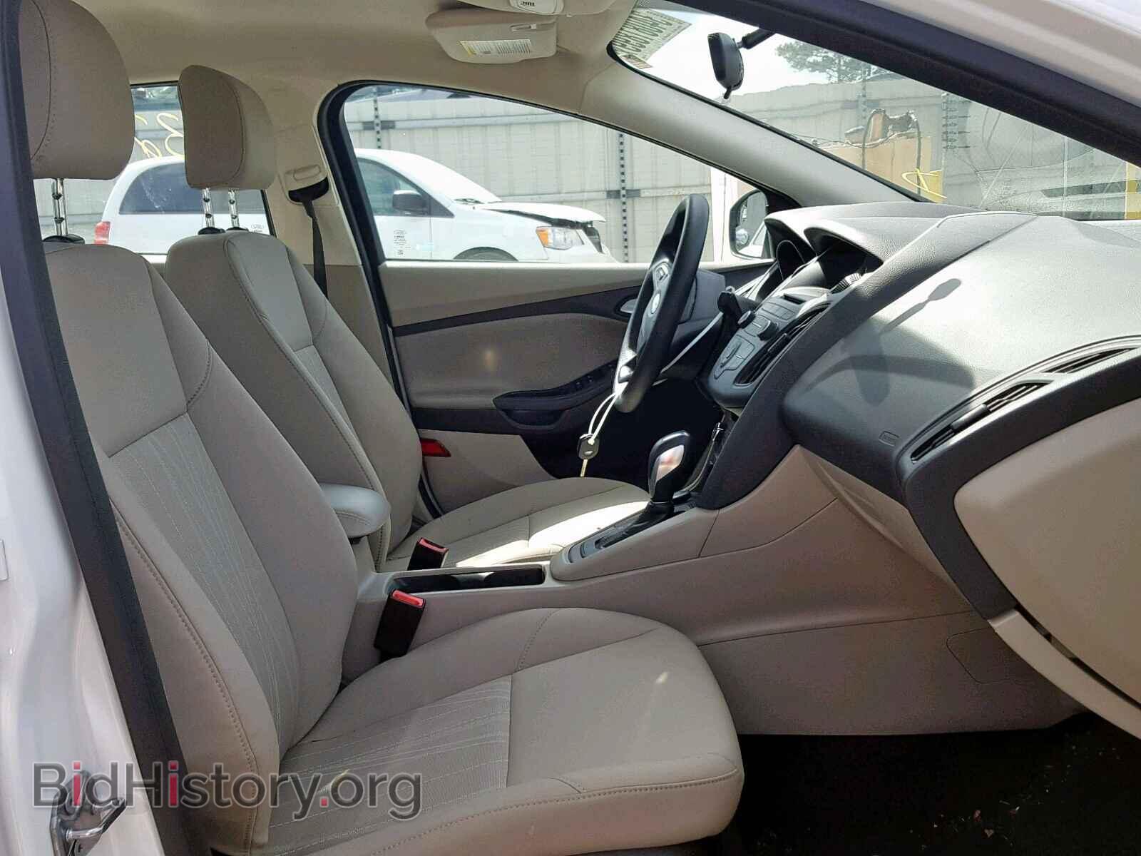 2016 FORD FOCUS SE - VIN: 1FADP3F22GL210640 - Фото 4