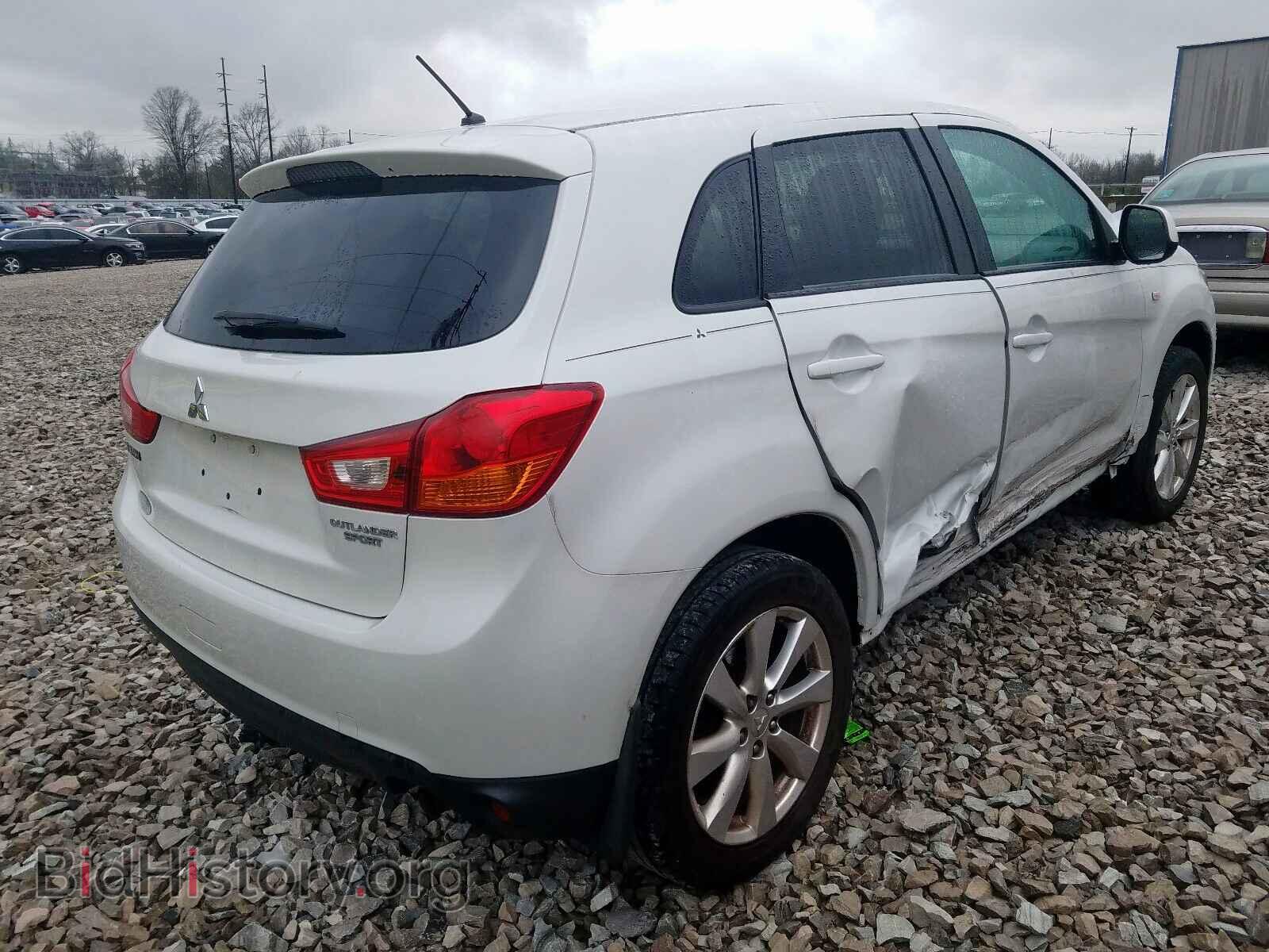 2014 MITSUBISHI OUTLANDER - VIN: 4A4AP3AU8EE031812 - Фото 4