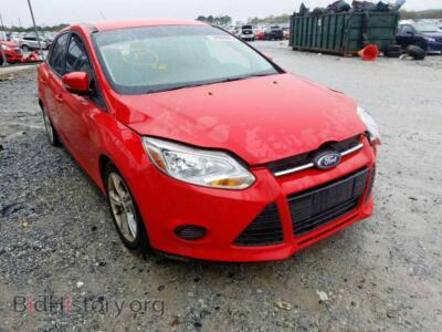 2014 Ford FOCUS Focus SE, red — VIN 1FADP3F27EL459562, Copart
