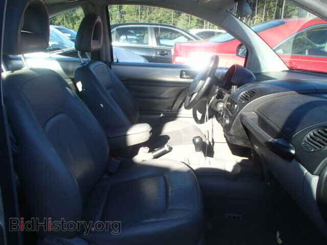 2000 VOLKSWAGEN BEETLE - VIN: 3VWCC21C1YM441182 - Фото 5