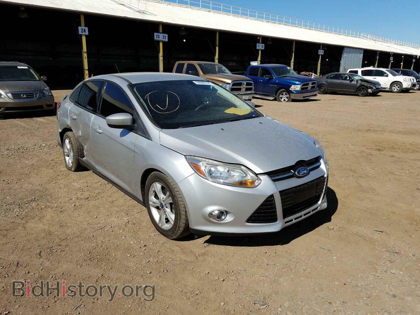Photo 1FAHP3F2XCL477679 - FORD FOCUS 2012